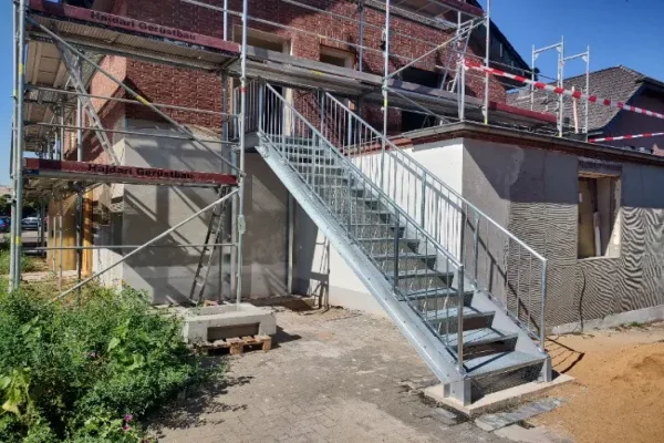 Aussentreppe • Issum